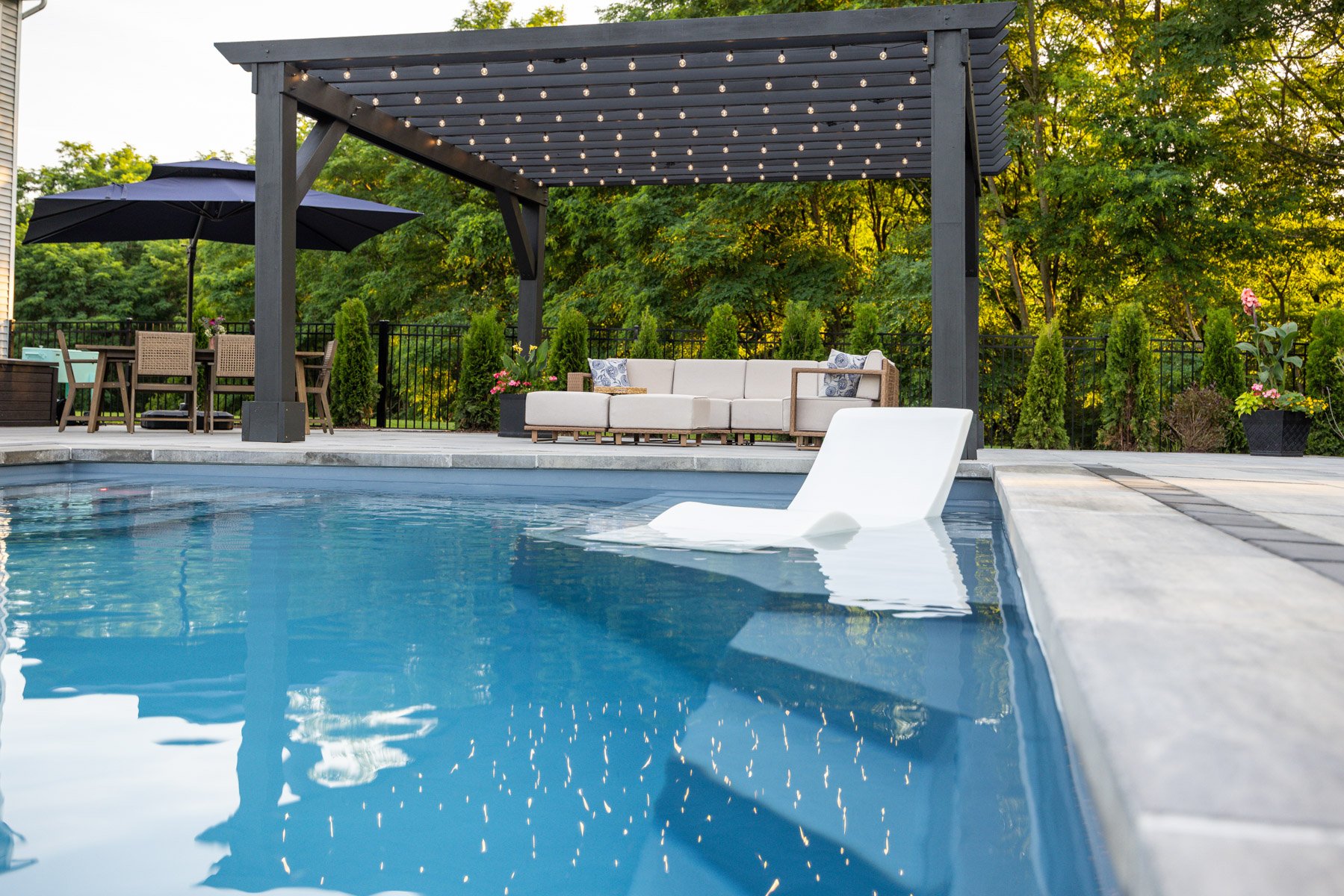 tanning ledges create opportunities for additional seating