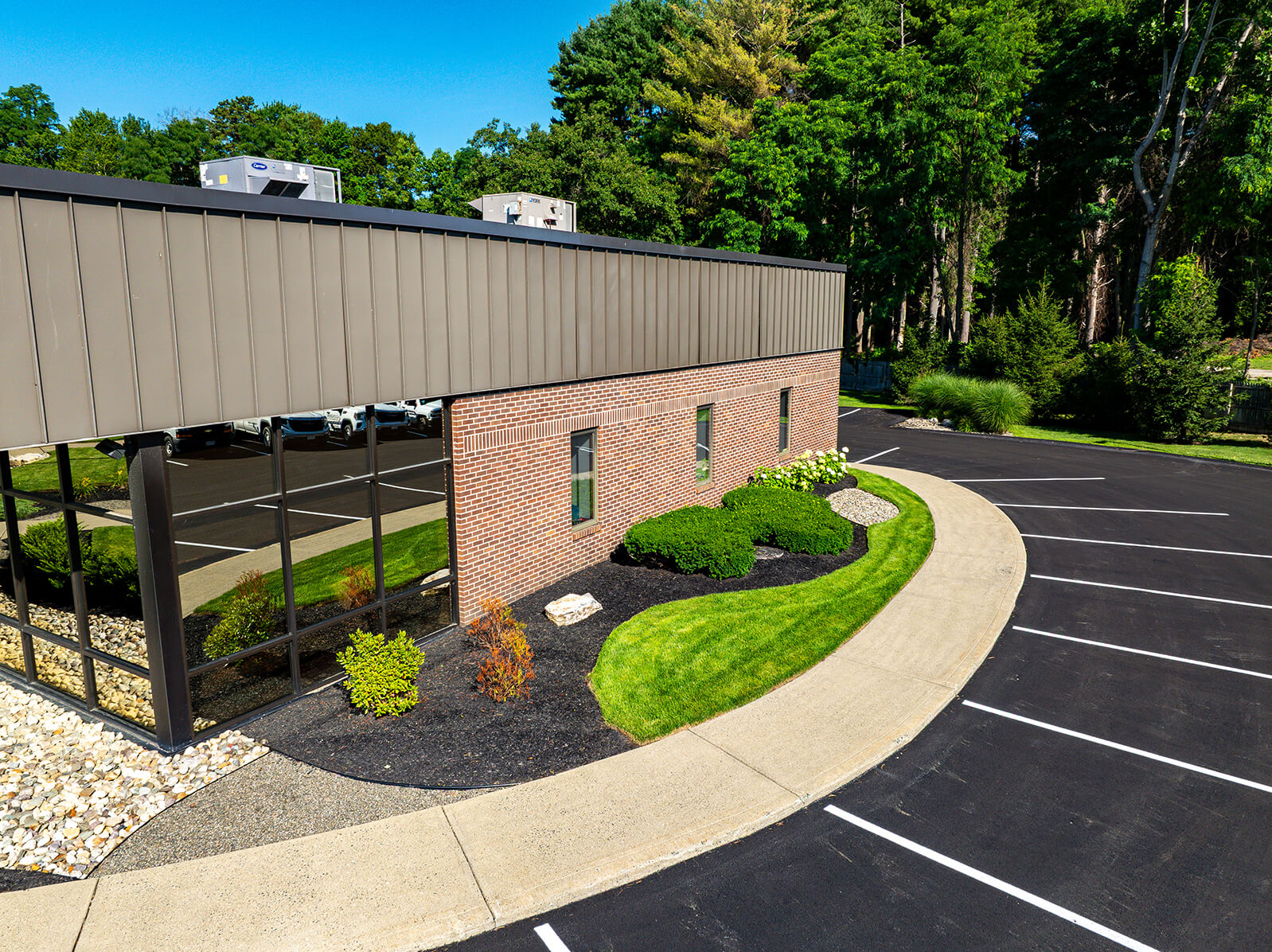 DiGesare 25_Air_17_Final_LR