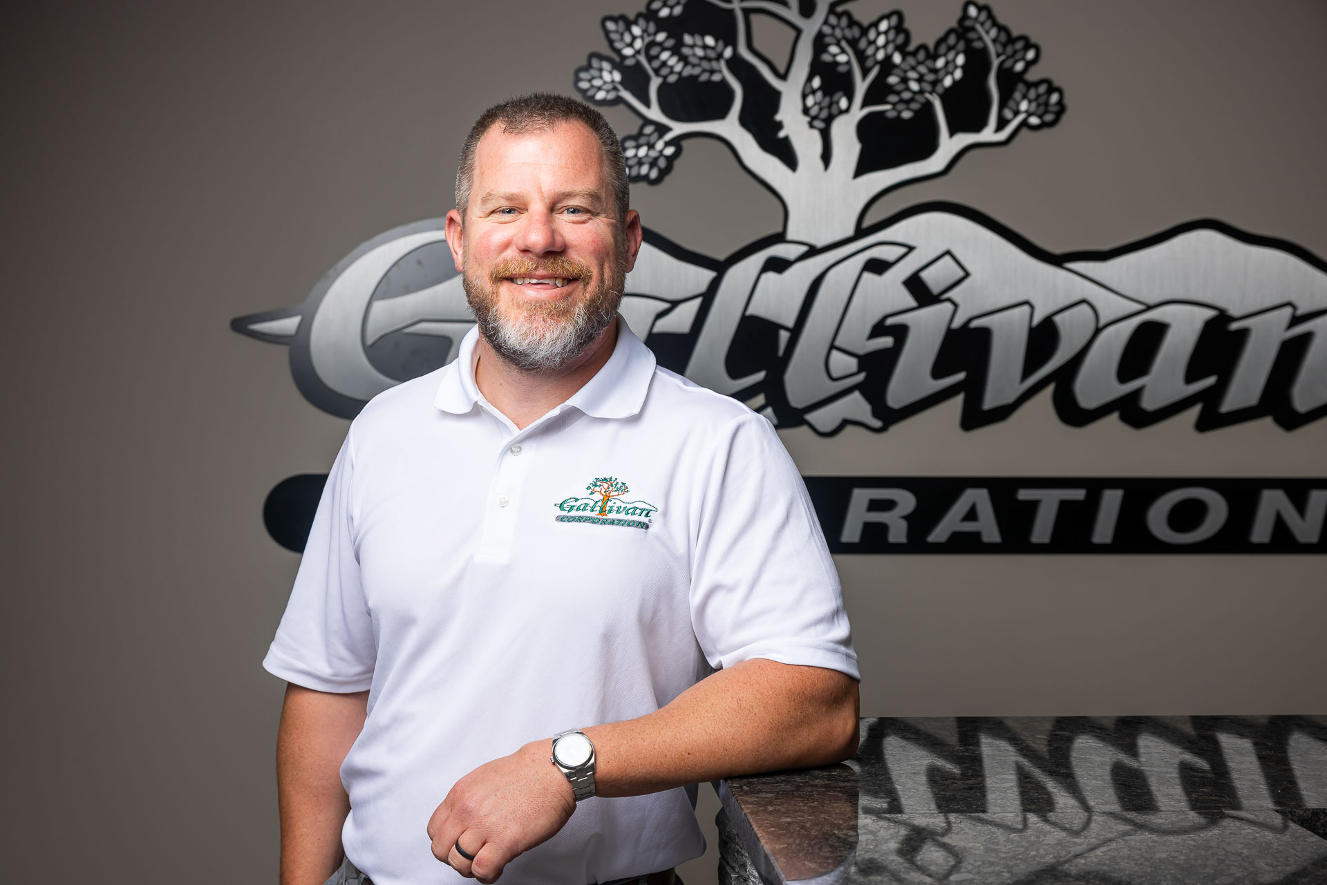 employee headshot brian owens