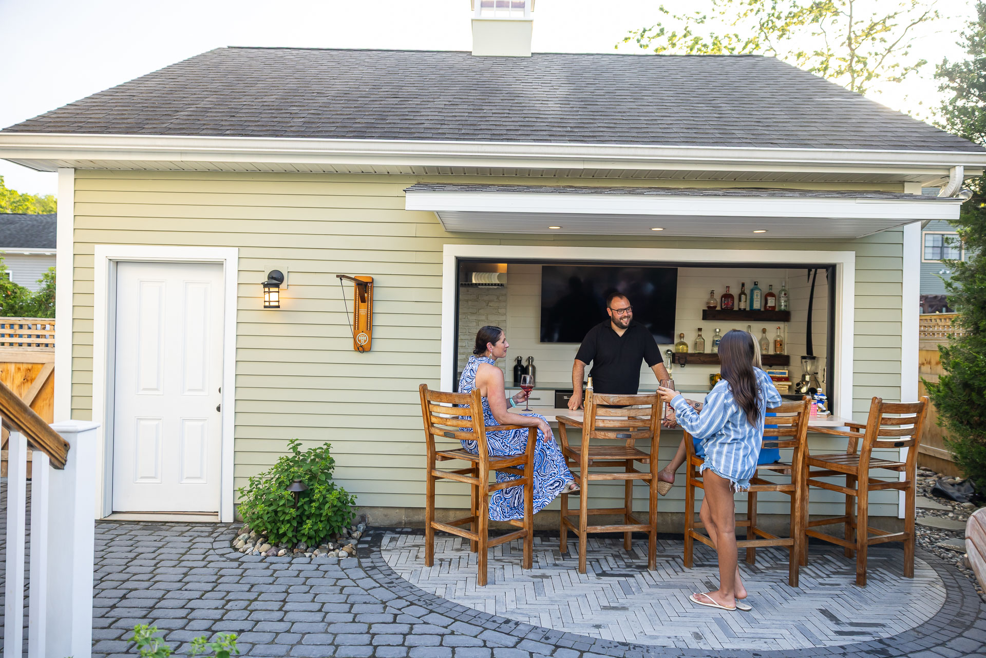 nice pool house client family happy bar patio 3